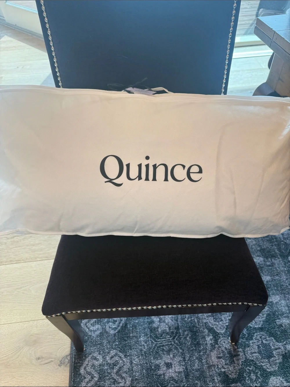 NWOT Quince King Luxe Goose Down Pillow Firm/Extra Firm White Premium Down